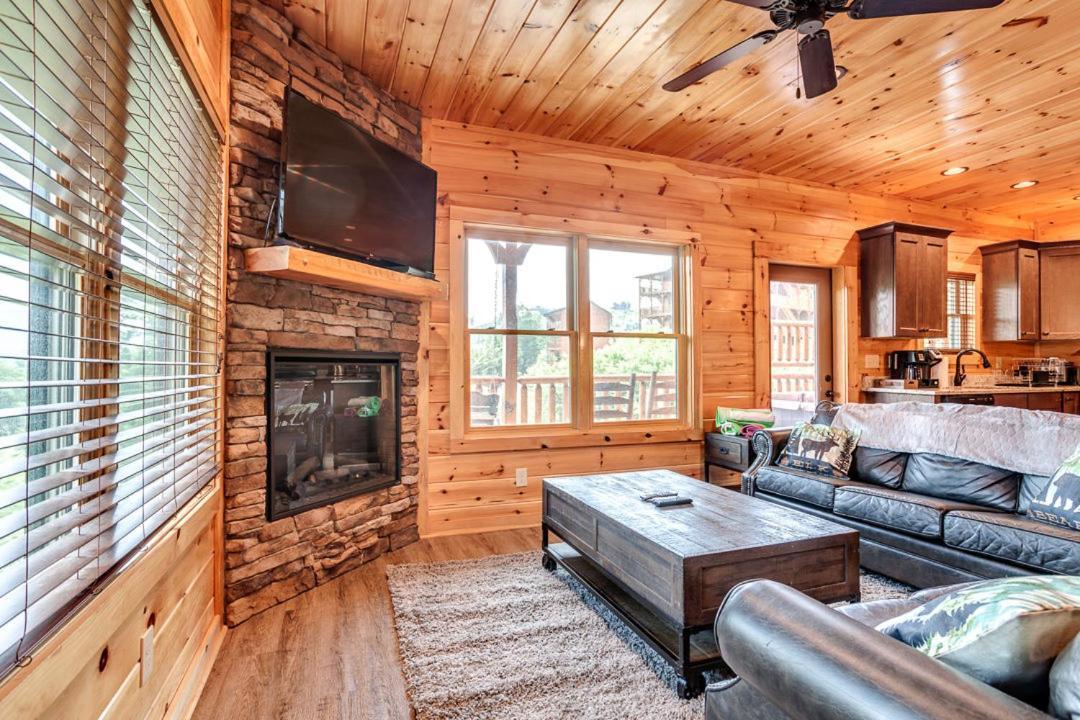 Gatlinburg Cabin With Private Hot Tub By Staycating Extérieur photo