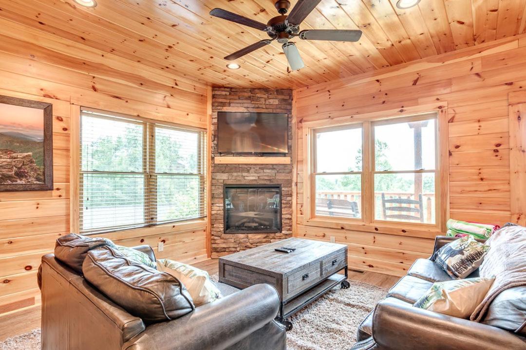 Gatlinburg Cabin With Private Hot Tub By Staycating Extérieur photo
